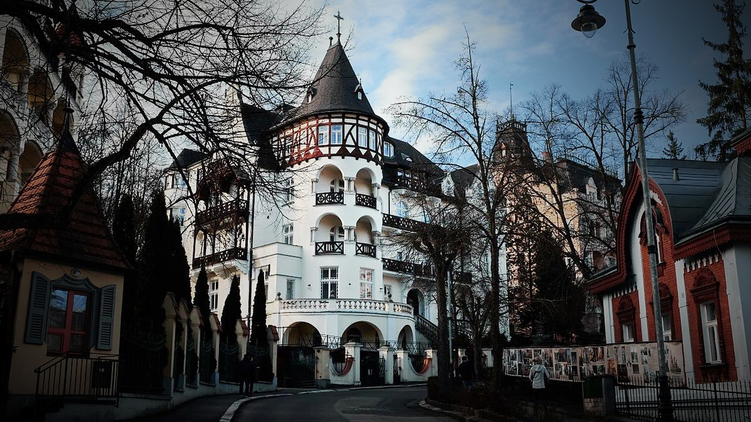 Koalice otočila - Město prodá sanatorium Trocnov